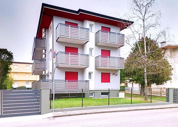 Sunny By The Линьяно-Саббьядоро