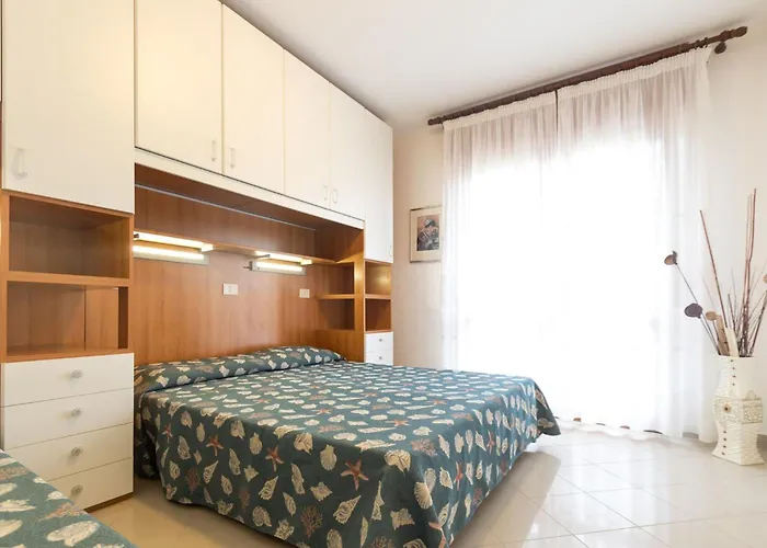 Апартаменты Sunny By The Линьяно-Саббьядоро